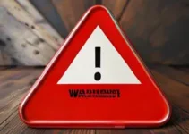 descarte incorreto na rede de esgoto