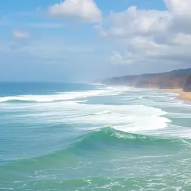 Praias selvagens e ondas famosas